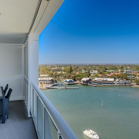 Bridgepoint 1105 Apartment Mandurah Bagian luar foto