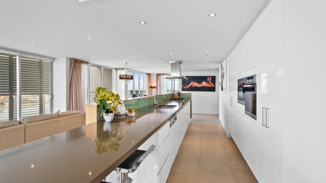 Bridgepoint 1105 Apartment Mandurah Bagian luar foto