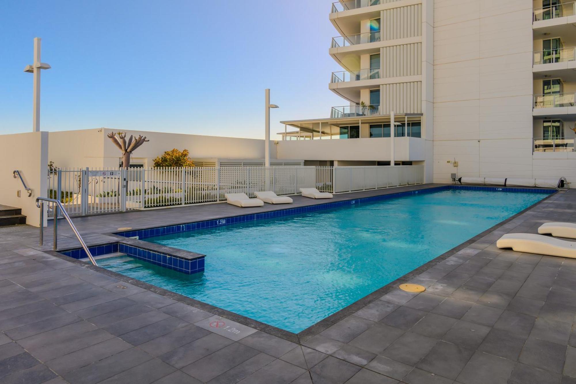 Bridgepoint 1105 Apartment Mandurah Bagian luar foto